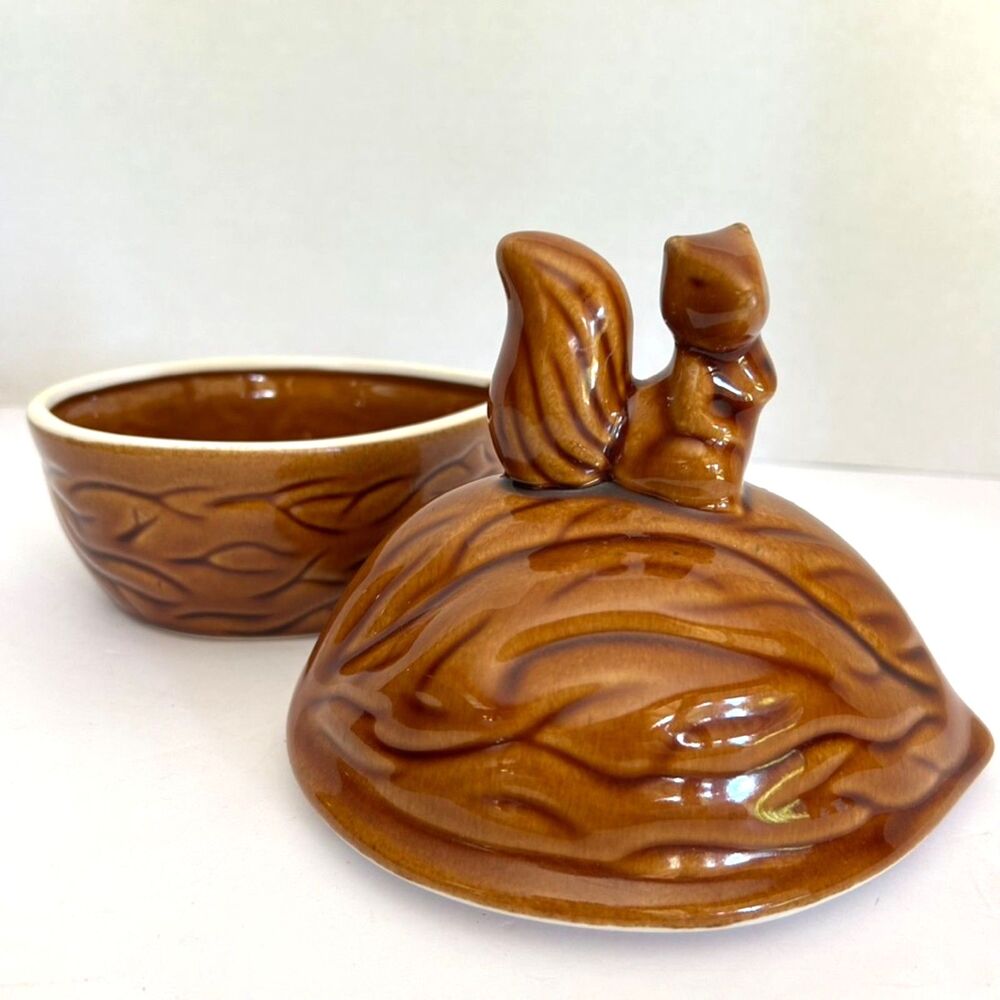 VTG Brown Squirrel & Walnut Dish, MCM, 60s, Cottagecore